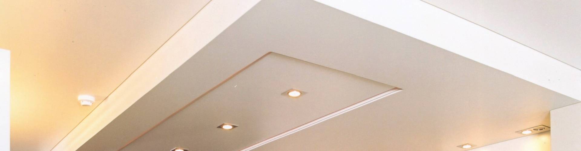 Plafond tendu ou plafond suspendu : explications Plafond tendu ou plafond suspendu : explications